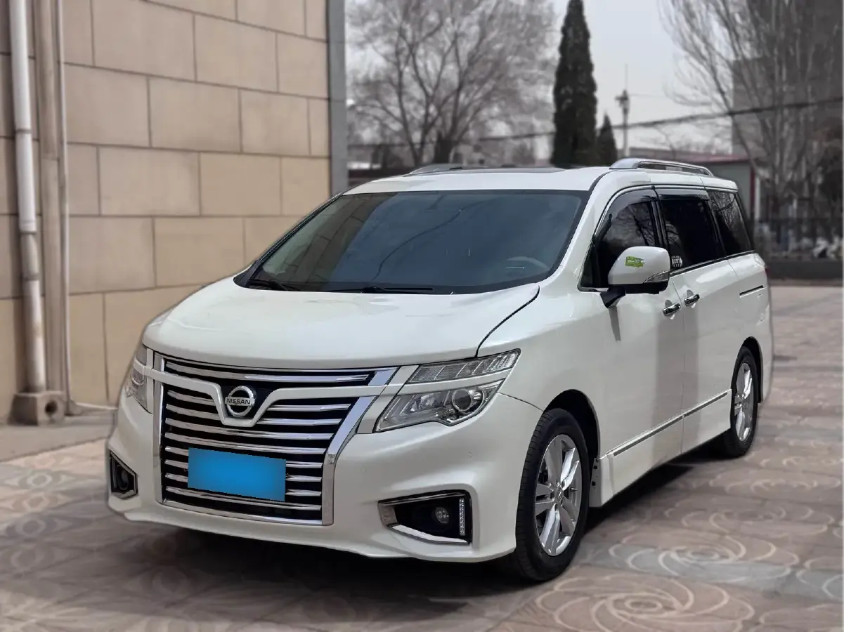 2015 Nissan Quest 3.5L 277HP V6 CVT