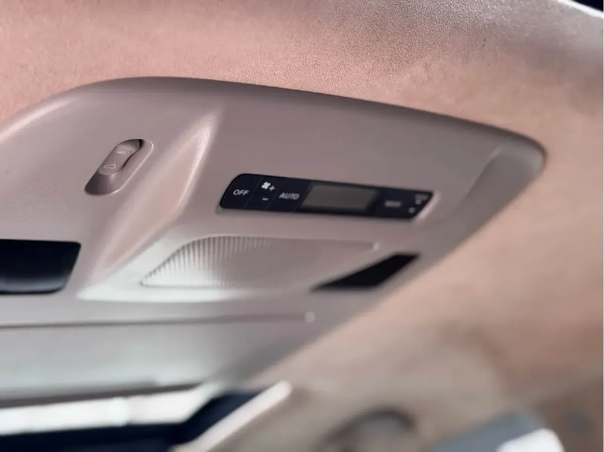 2015 Nissan Quest 3.5L 277HP V6 CVT,autocango,china used car exporter,china ev exporter,chinese used car exporter,chinese used ev exporter