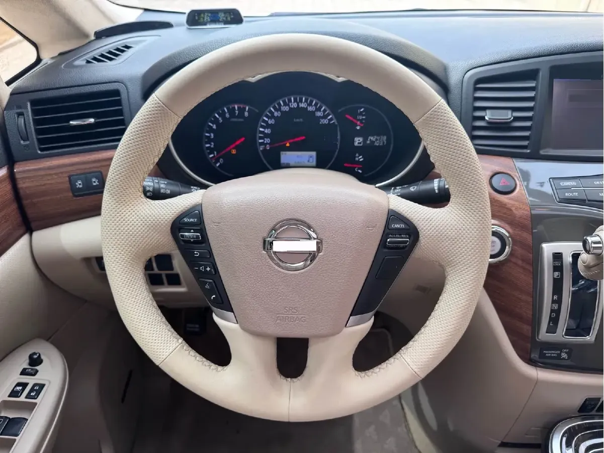 2015 Nissan Quest 3.5L 277HP V6 CVT,autocango,china used car exporter,china ev exporter,chinese used car exporter,chinese used ev exporter