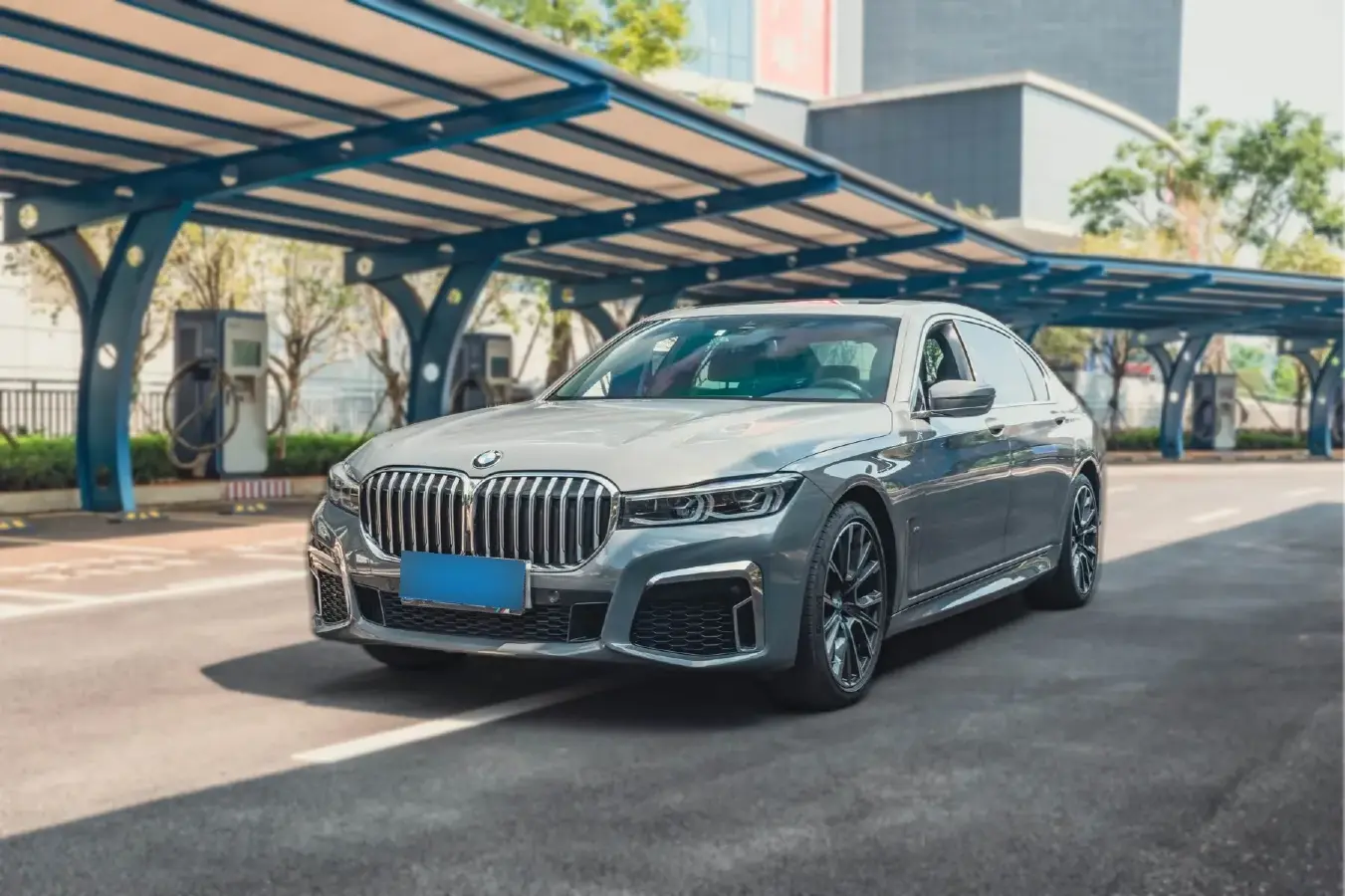 2019 BMW 7 Series 2.0T 265HP L4 8AT