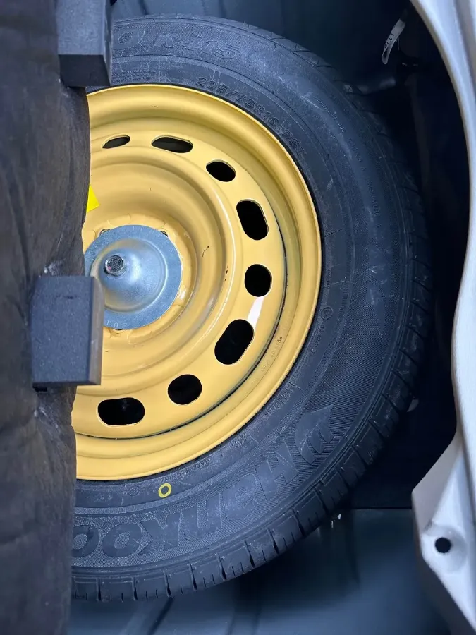 2013 Mazda 8 2.5L 163HP L4 5AT,autocango,china used car exporter,china ev exporter,chinese used car exporter,chinese used ev exporter