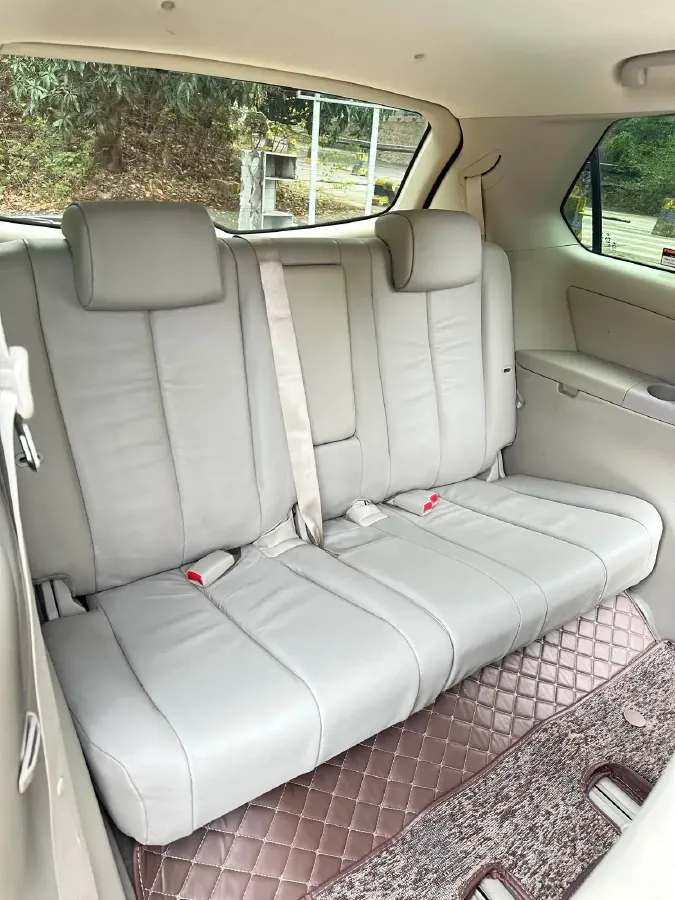 2013 Mazda 8 2.5L 163HP L4 5AT,autocango,china used car exporter,china ev exporter,chinese used car exporter,chinese used ev exporter