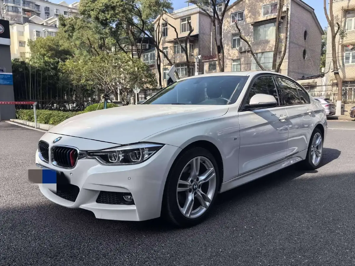 2019 BMW 3 Series 2.0T 184HP L4 8AT