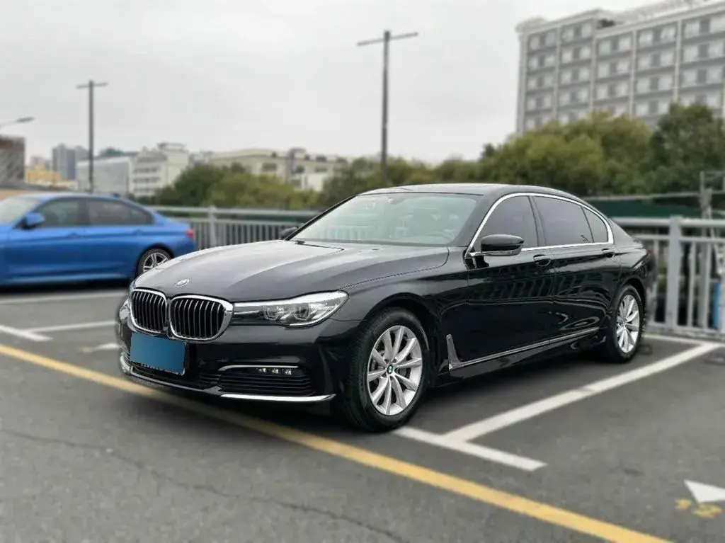 2016 BMW 7 Series 2.0T 258HP L4 8AT