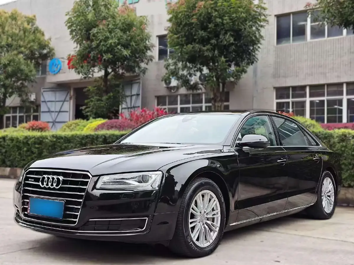 2017 Audi A8 3.0T 290HP V6 8AT