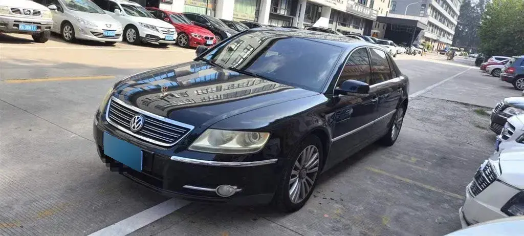 2007 Volkswagen Pheaton 3.2L 241HP V6 6AT