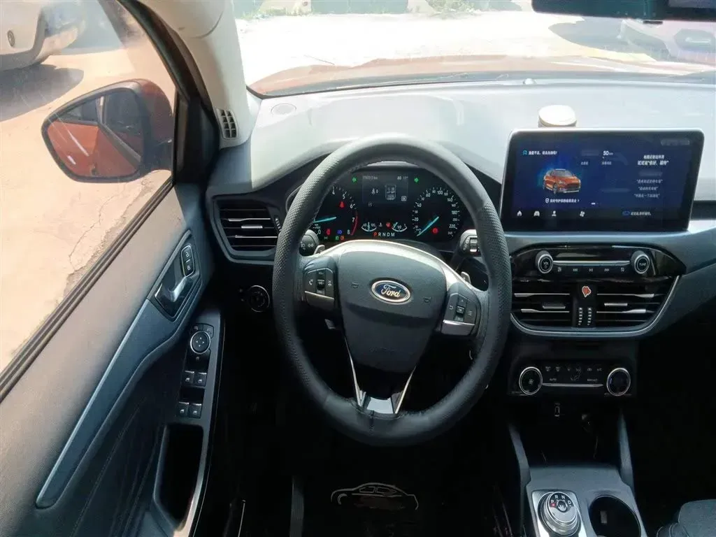 2020 Ford Focus Active 1.5T 174HP L3 8AT,autocango,china used car exporter,china ev exporter,chinese used car exporter,chinese used ev exporter