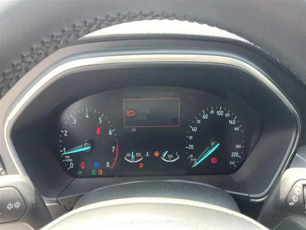 2020 Ford Focus Active 1.5T 174HP L3 8AT,autocango,china used car exporter,china ev exporter,chinese used car exporter,chinese used ev exporter