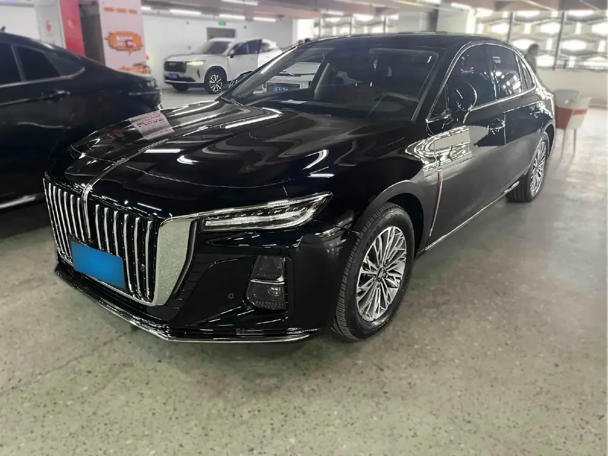 2023 HongQi H5 2.0T 224HP L4 8AT