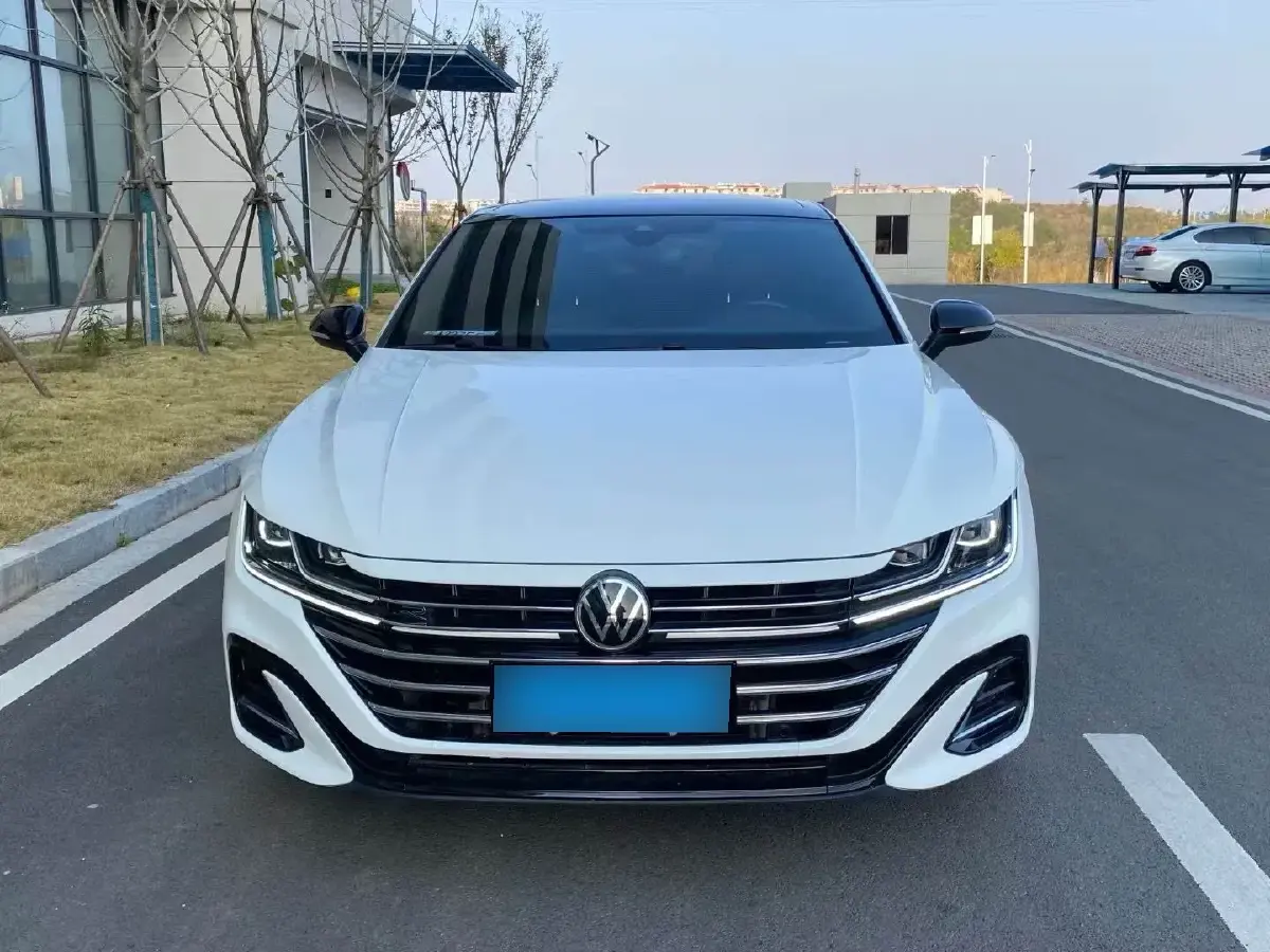 2021 Volkswagen CC 2.0T 220HP L4 7DCT