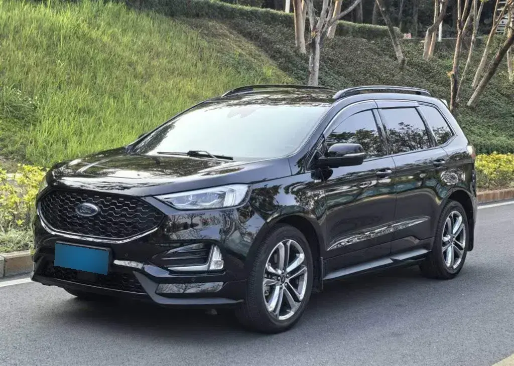 2020 Ford Edge 2.0T 245HP L4 8AT