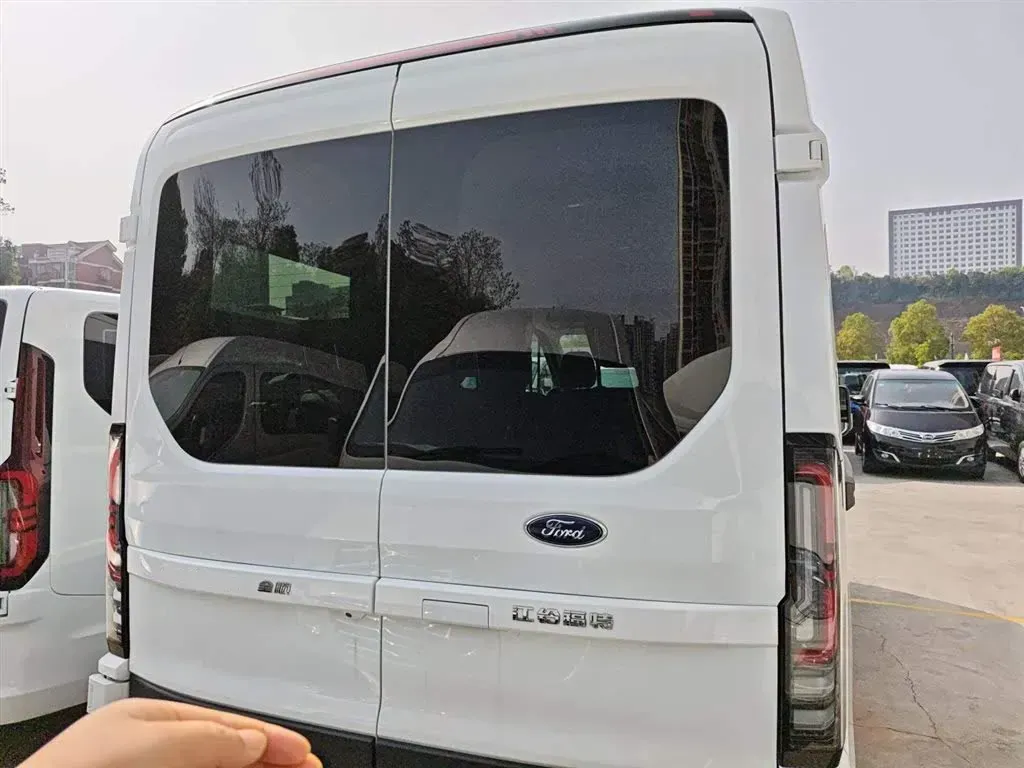 2024 Ford TransitT8 2.3T 174HP L4 8AT,autocango,china used car exporter,china ev exporter,chinese used car exporter,chinese used ev exporter