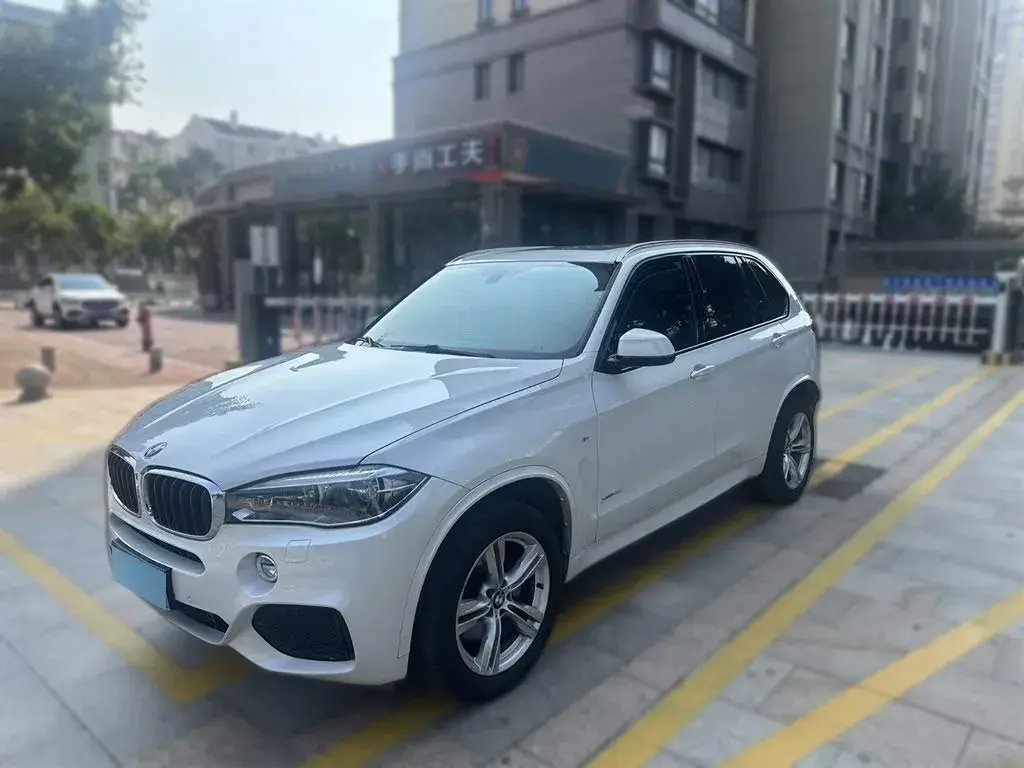 2018 BMW X5 3.0T 306HP L6 8AT