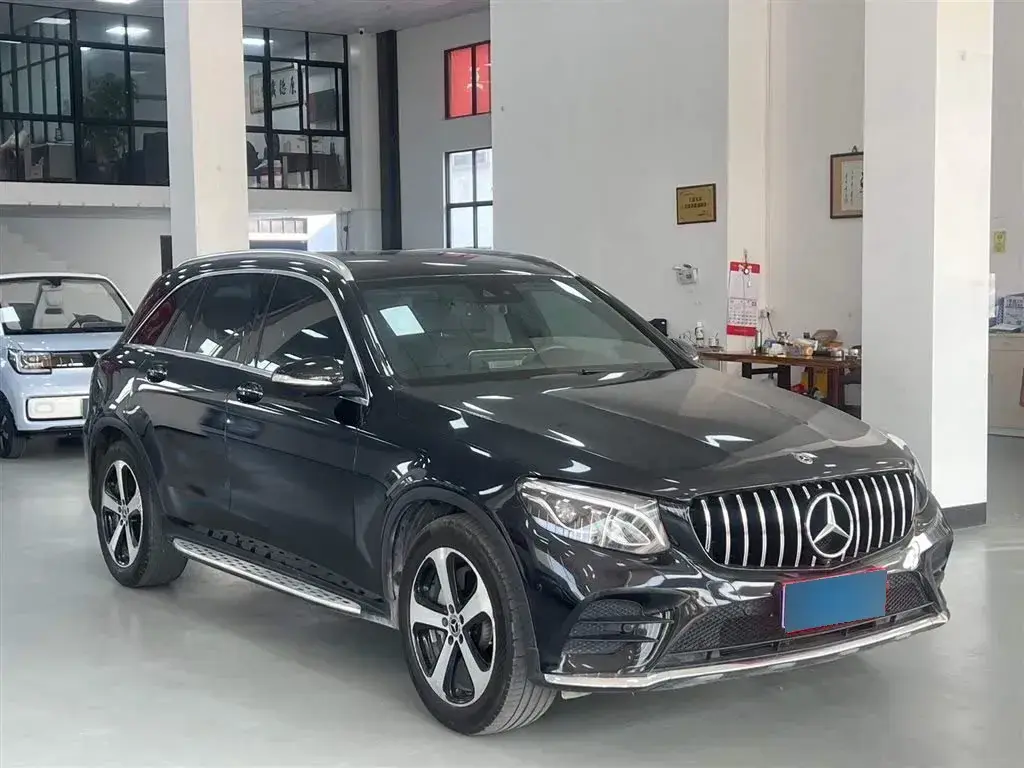 2019 Mercedes-Benz GLC Class 2.0T 211HP L4 9AT