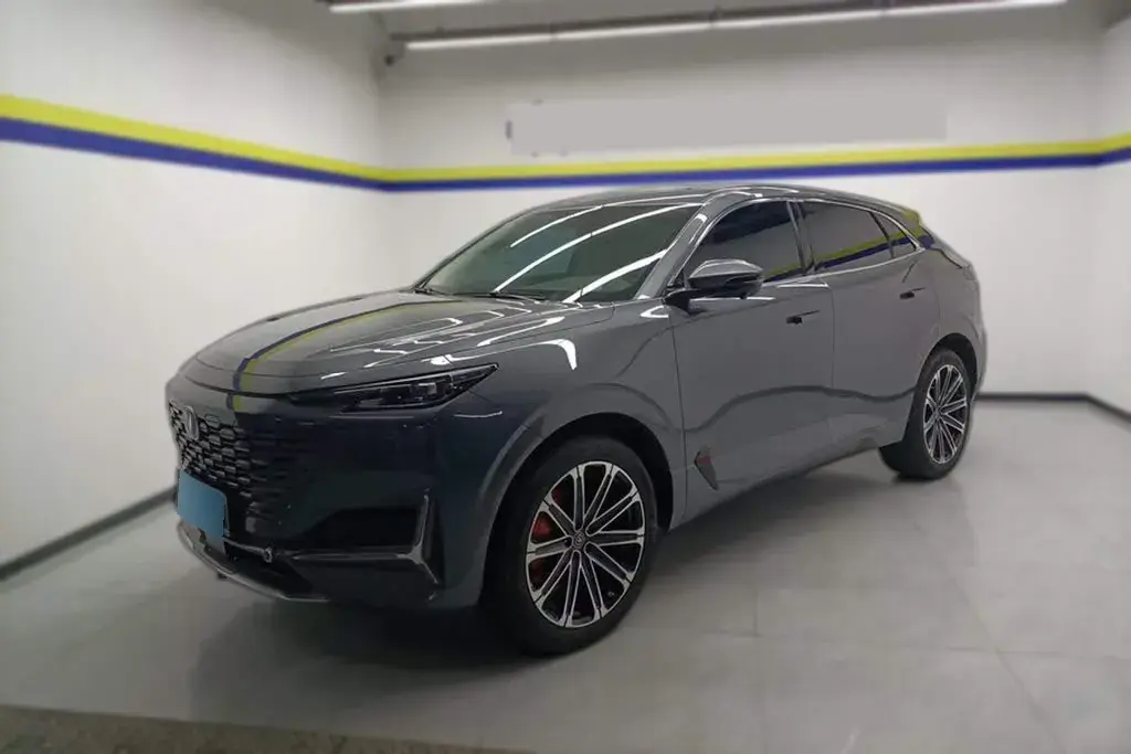 2022 ChangAn UNI-K iDD 1.5T 170HP L4 6TCT PHEV 30.74KWH