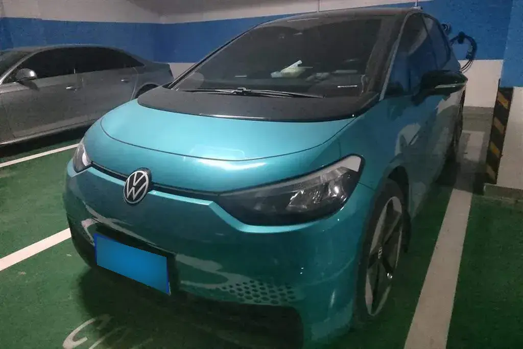 2023 Volkswagen ID.3 BEV 52.8KWH