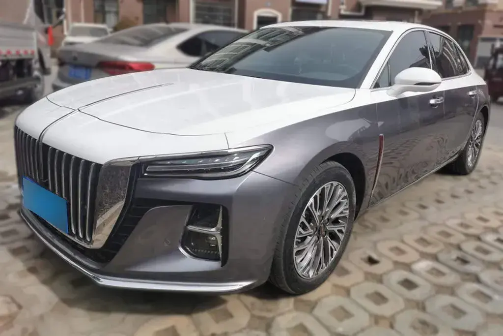 2023 HongQi H5 1.5T 169HP L4 E-CVT Hybrid
