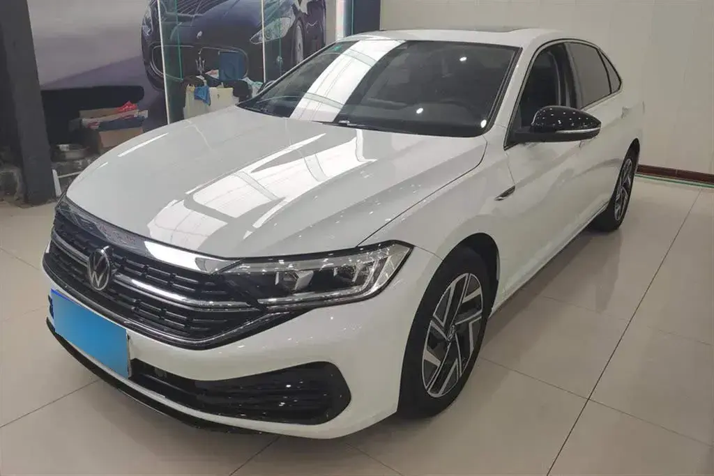 2023 Volkswagen Sagitar 1.4T 150HP L4 7DCT