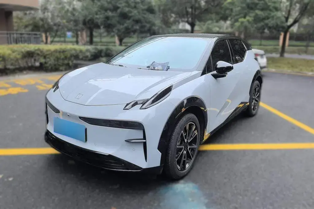 2023 Zeekr X BEV 66KWH