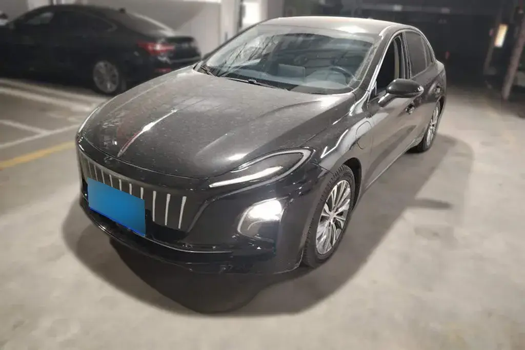 2023 HongQi E-QM5 BEV 82KWH