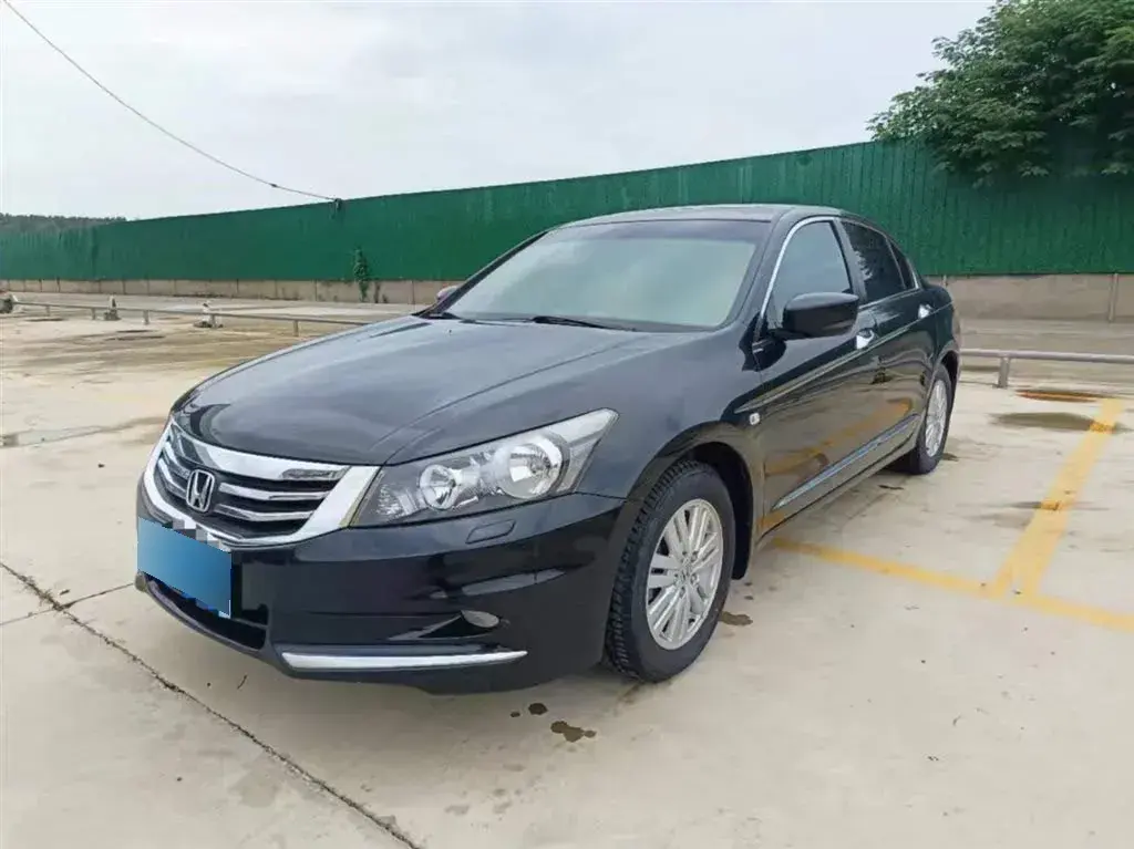 2013 Honda Accord 2.0L 156HP L4 5AT