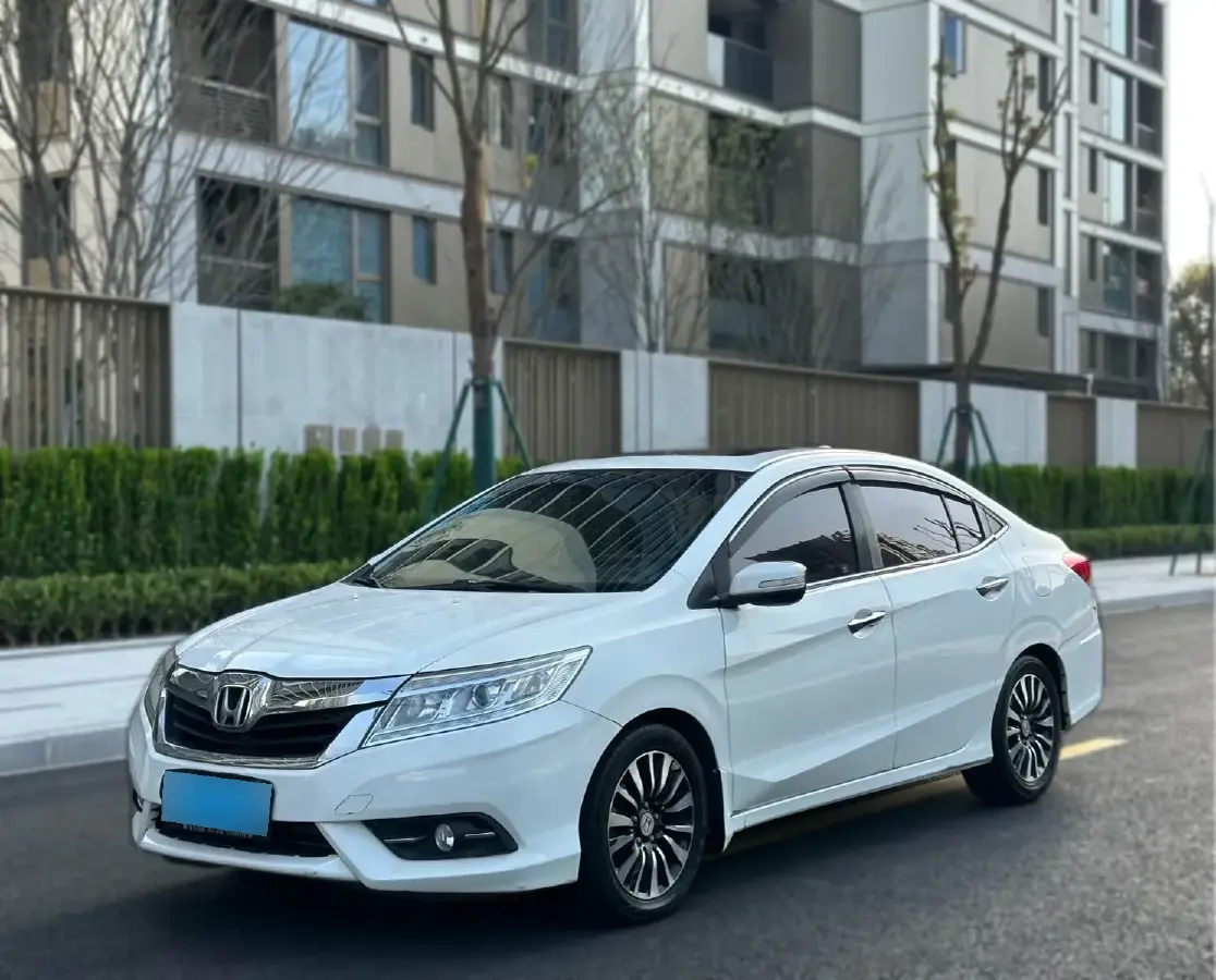 2015 Honda Crider 1.8L 139HP L4 5AT