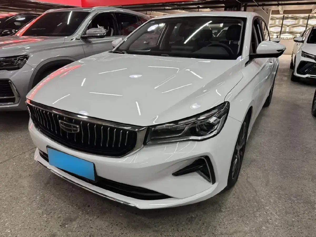 2022 Geely Emgrand 1.5L 114HP L4 CVT