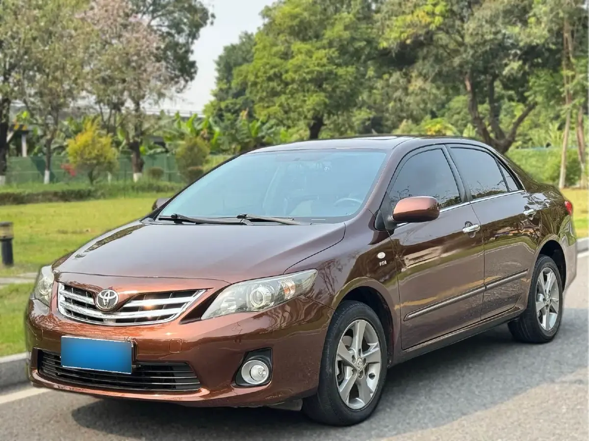 2012 Toyota Corolla 1.8L 140HP L4 CVT