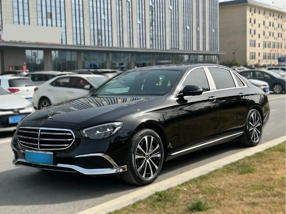 2023 Mercedes-Benz E Class 2.0T 211HP L4 9AT PHEV 25.4KWH