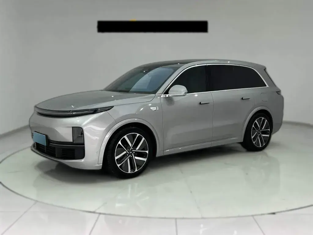 2023 Li L8 Range Extended 154HP REEV 40.9KWH