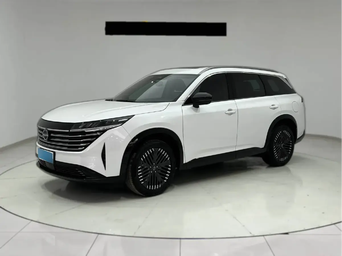 2024 Nissan Pathfinder 2.0T 252HP L4 9AT