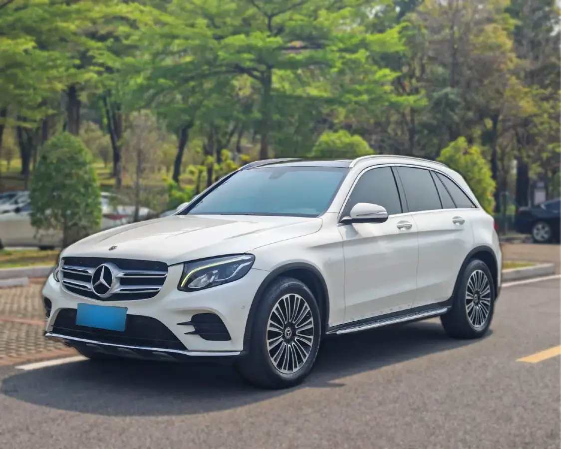 2017 Mercedes-Benz GLC Class 2.0T 211HP L4 9AT