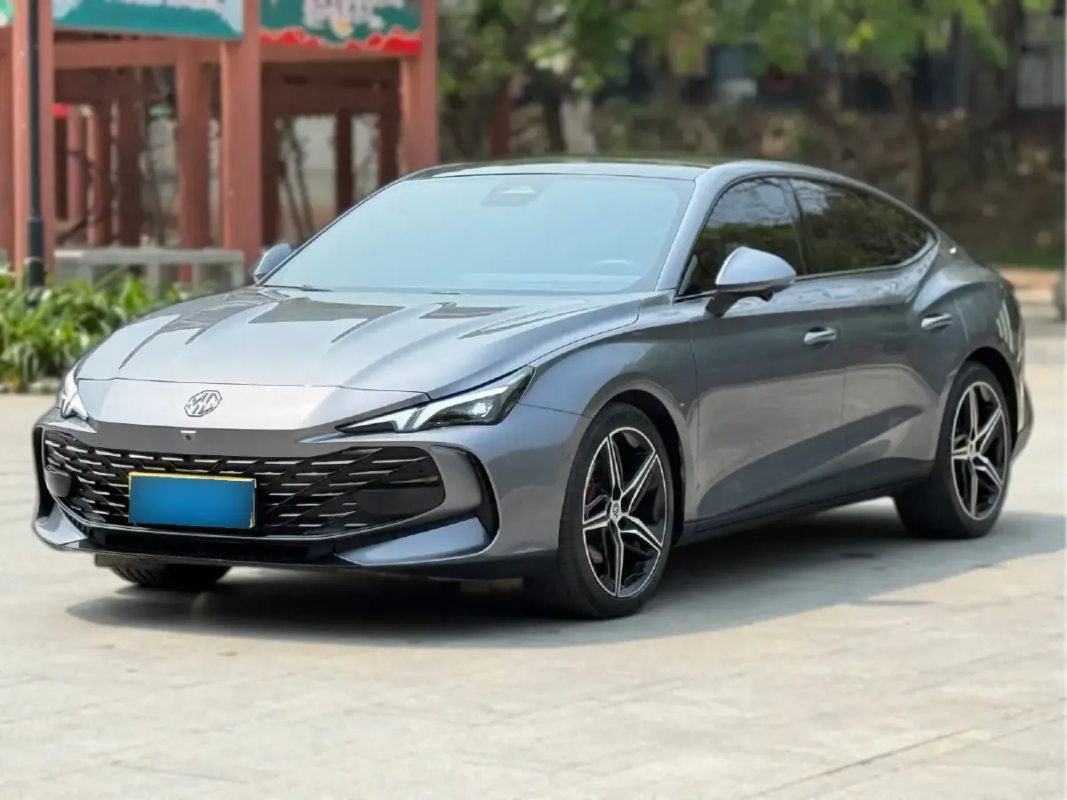 2023 MG 7 2.0T 261HP L4 9AT