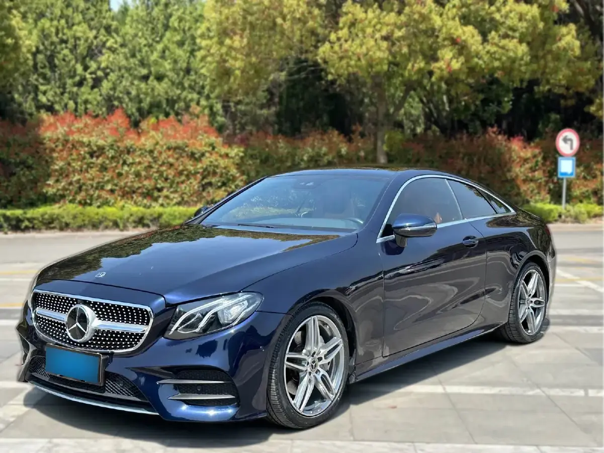 2017 Mercedes-Benz E Class 2.0T 184HP L4 9AT