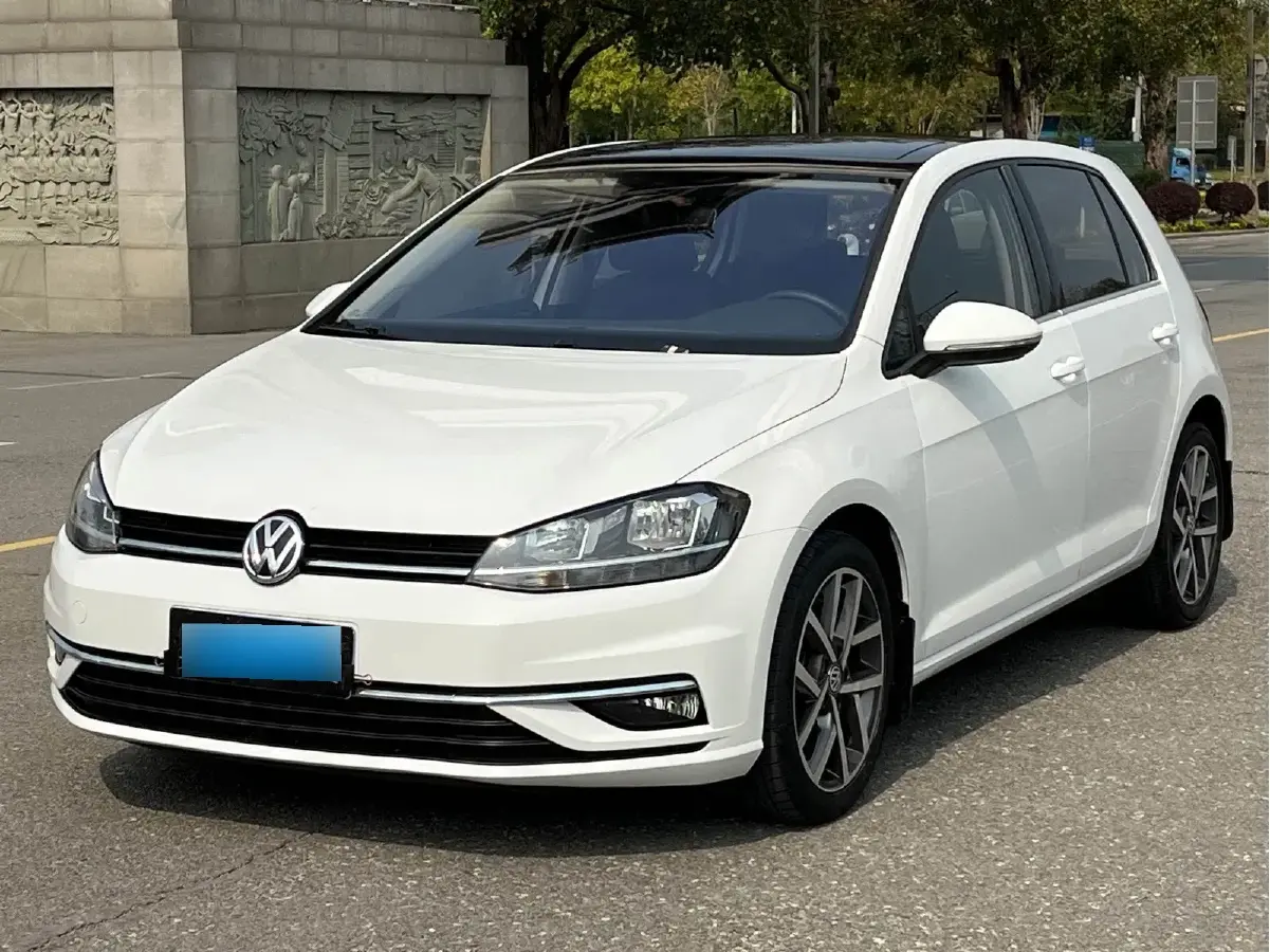 2019 Volkswagen Golf 1.4T 150HP L4 7DCT