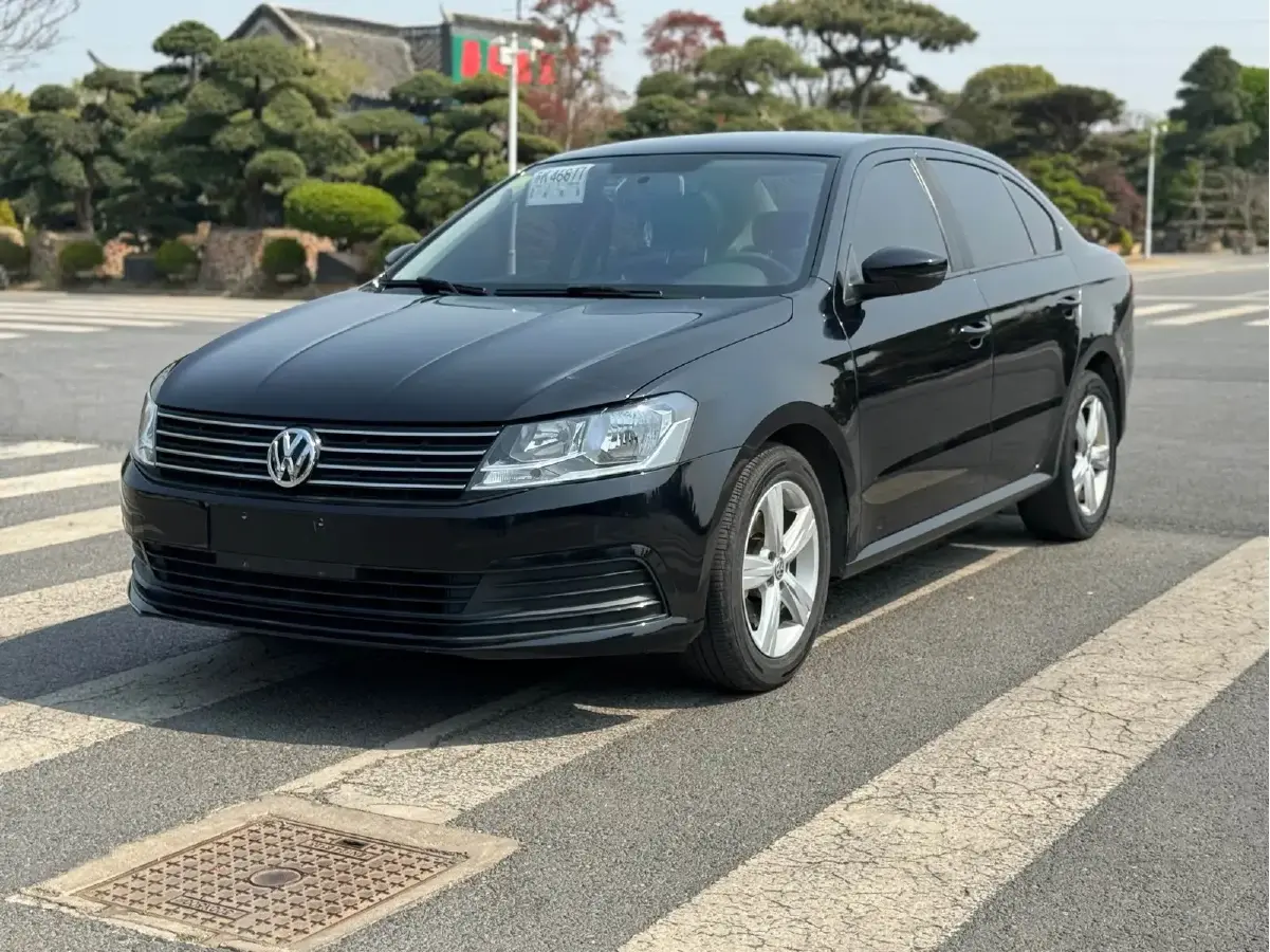 2017 Volkswagen Lavida 1.6L 110HP L4 6AT