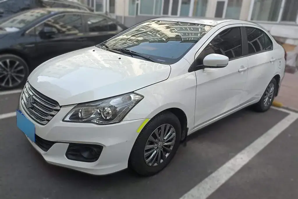 2015 Suzuki Alivio 1.6L 122HP L4 5MT