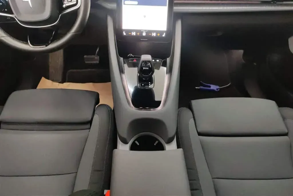 2020 Polestar 2 BEV 71KWH,autocango,china used car exporter,china ev exporter,chinese used car exporter,chinese used ev exporter