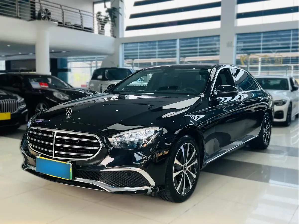 2022 Mercedes-Benz E Class 2.0T 211HP L4 9AT PHEV 25.4KWH