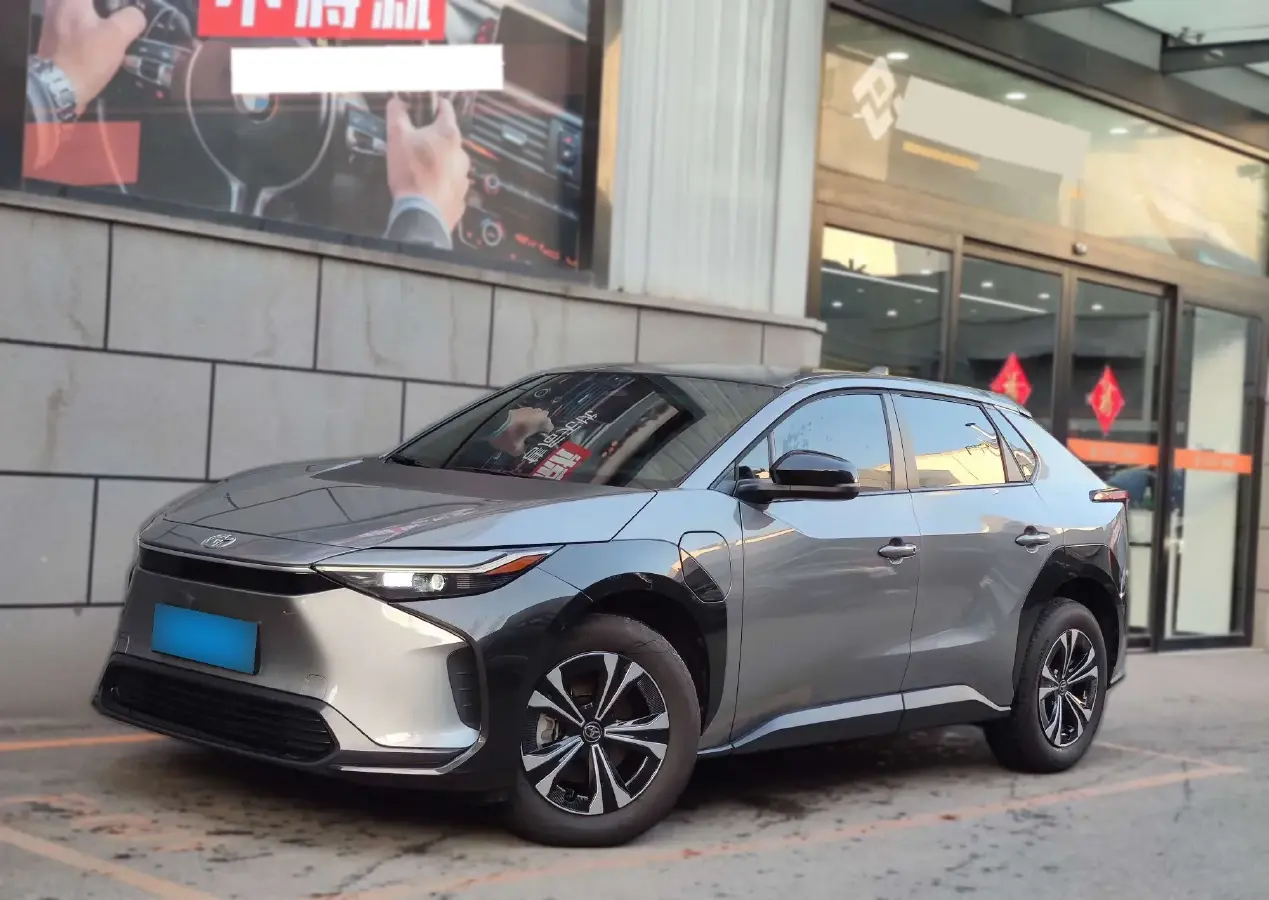 2022 Toyota bZ4X BEV 66.7KWH