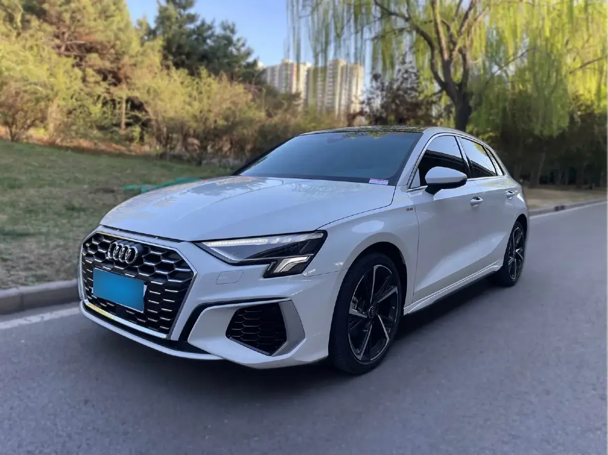 2022 Audi A3 1.4T 150HP L4 7DCT