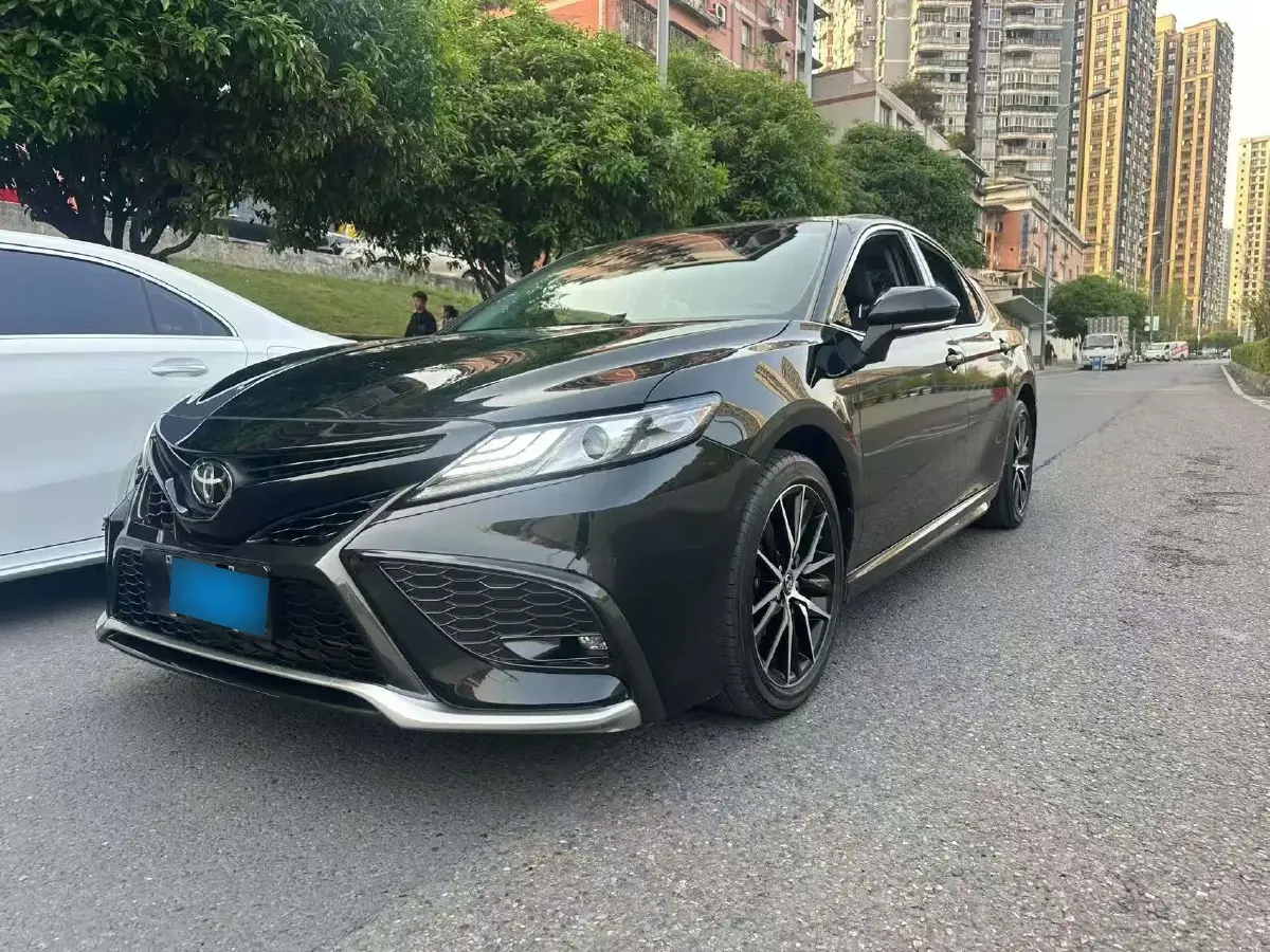 2021 Toyota Camry 2.0L 178HP L4 CVT