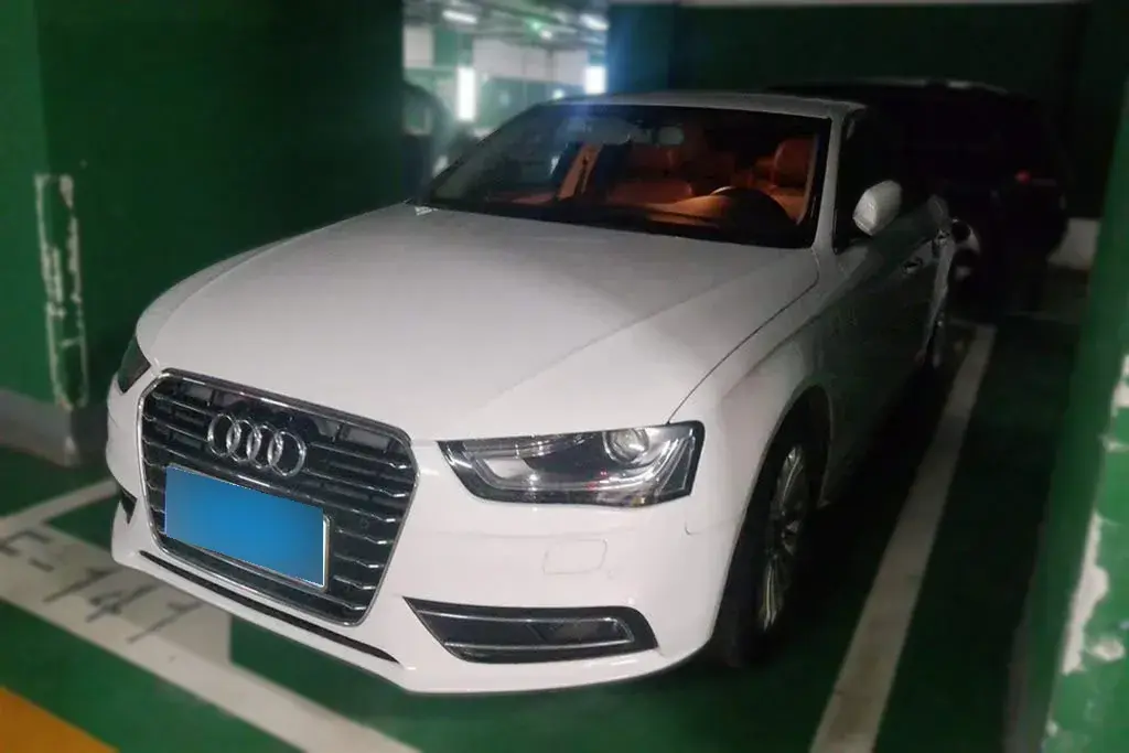 2016 Audi A4L 2.0T 180HP L4 CVT