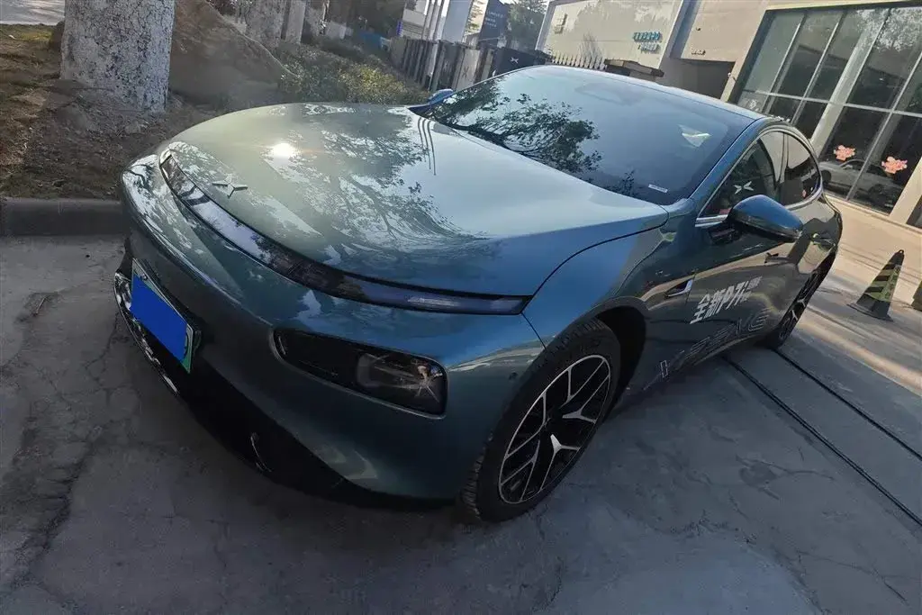 2023 Xpeng P7 BEV 86.2KWH