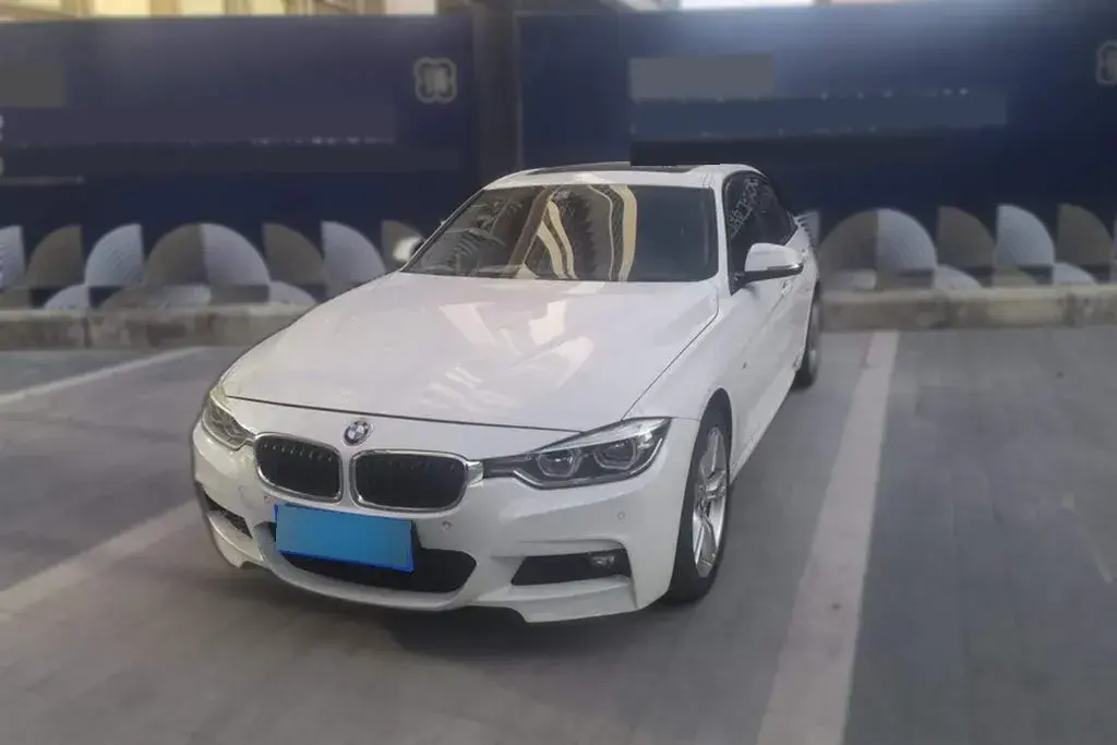 2017 BMW 3 Series 2.0T 184HP L4 8AT