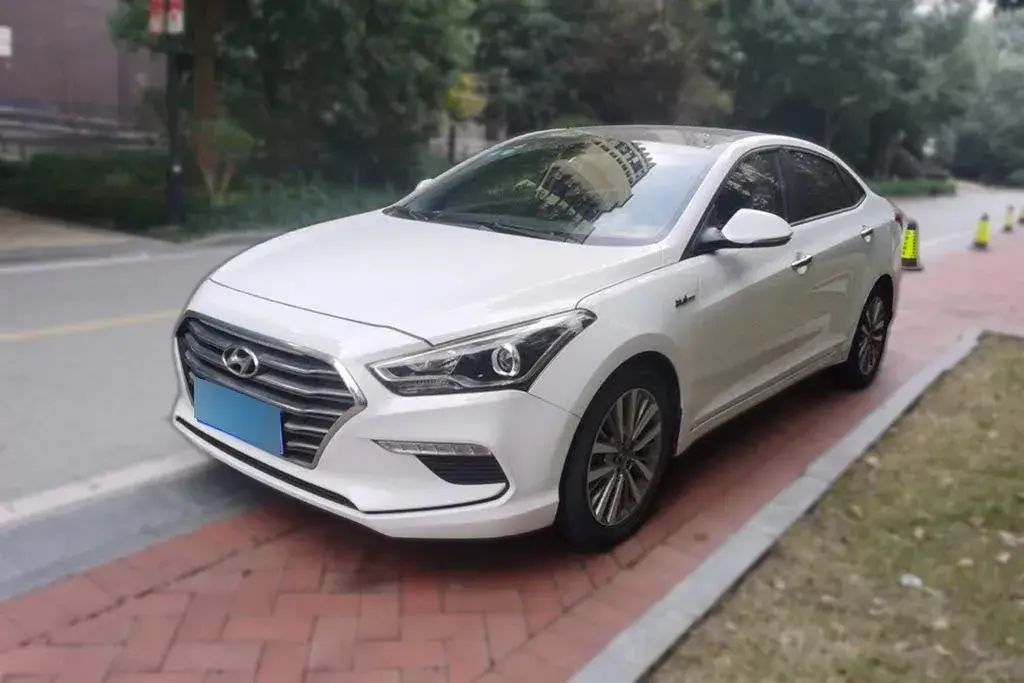 2017 Hyundai Mistra 1.6T 175HP L4 7DCT