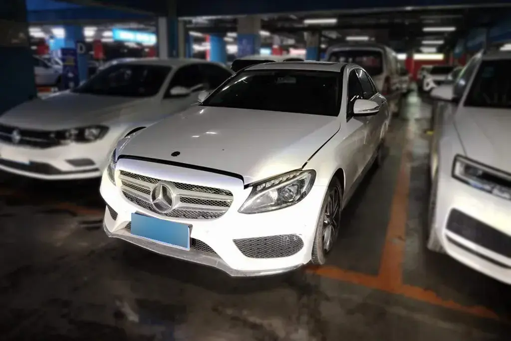 2017 Mercedes-Benz C Class 1.6T 156HP L4 9AT