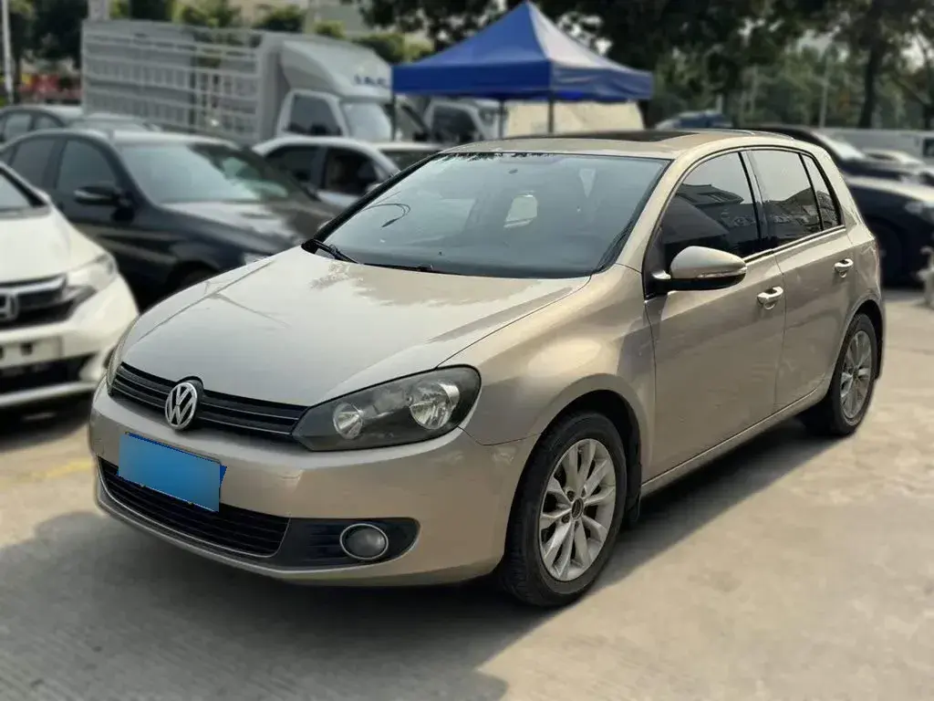 2012 Volkswagen Golf 1.6L 105HP L4 6AT