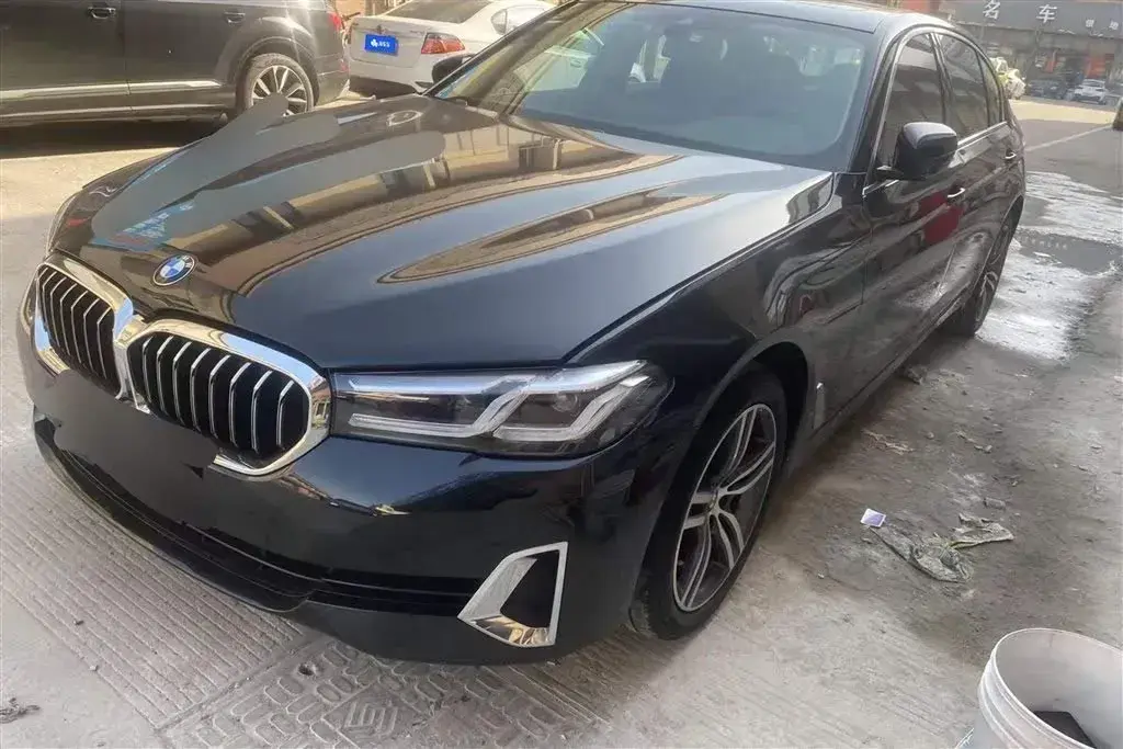 2021 BMW 5 Series 2.0T 252HP L4 8AT