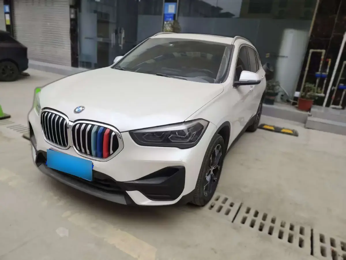 2021 BMW X1 2.0T 192HP L4 7DCT